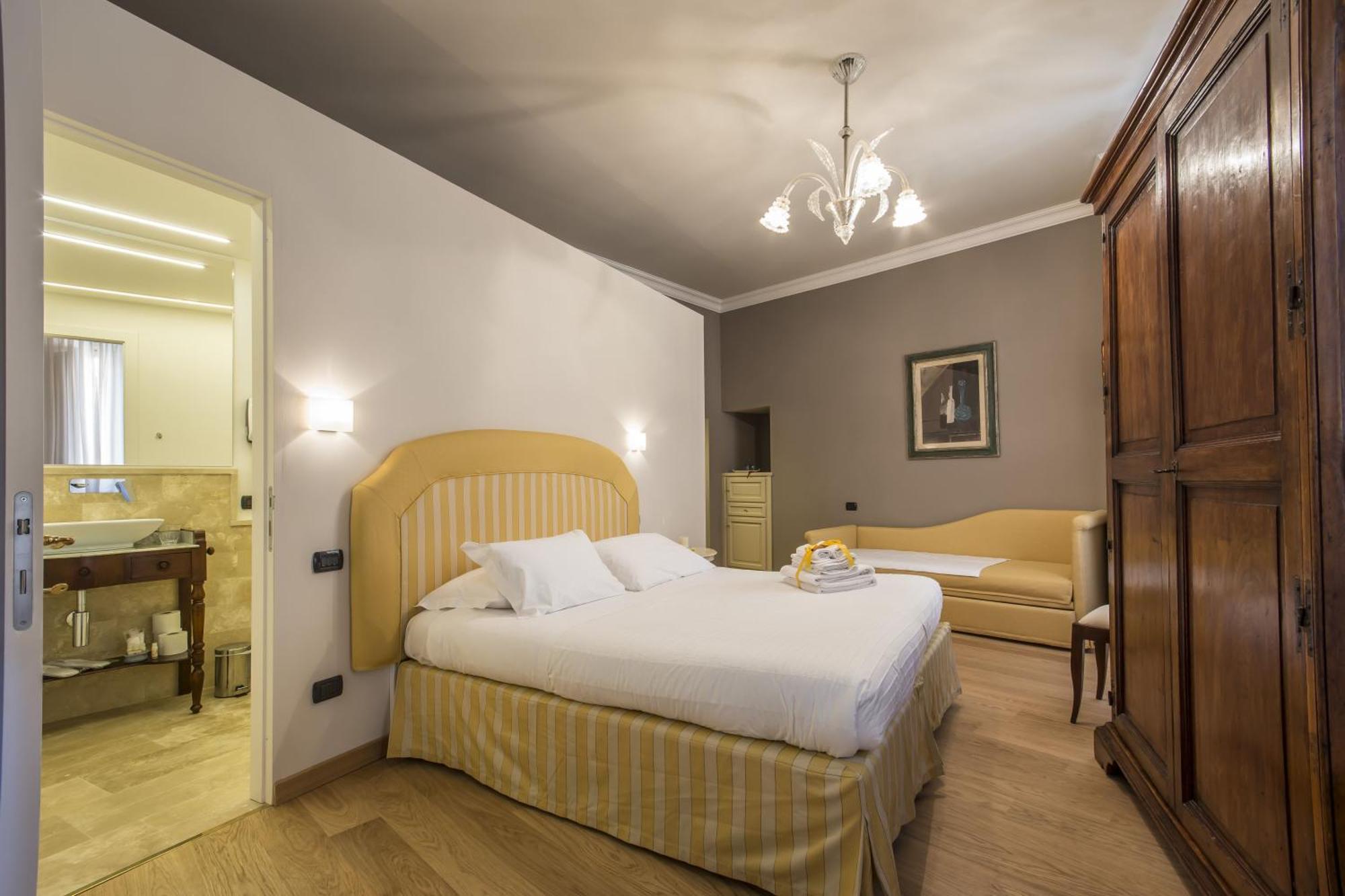A Palazzo Busdraghi Residenza D'Epoca Bed & Breakfast Lucca Rom bilde