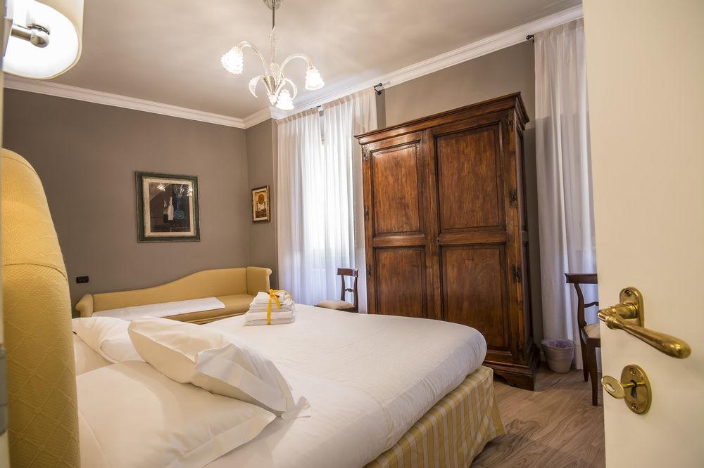 A Palazzo Busdraghi Residenza D'Epoca Bed & Breakfast Lucca Eksteriør bilde