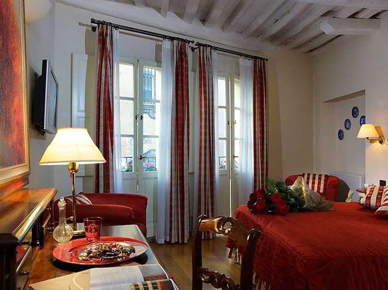 A Palazzo Busdraghi Residenza D'Epoca Bed & Breakfast Lucca Rom bilde