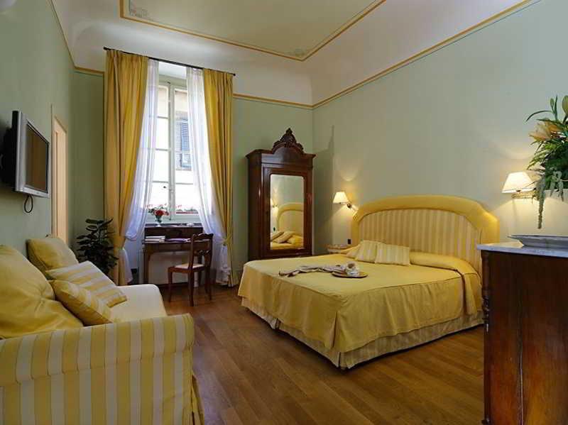 A Palazzo Busdraghi Residenza D'Epoca Bed & Breakfast Lucca Rom bilde