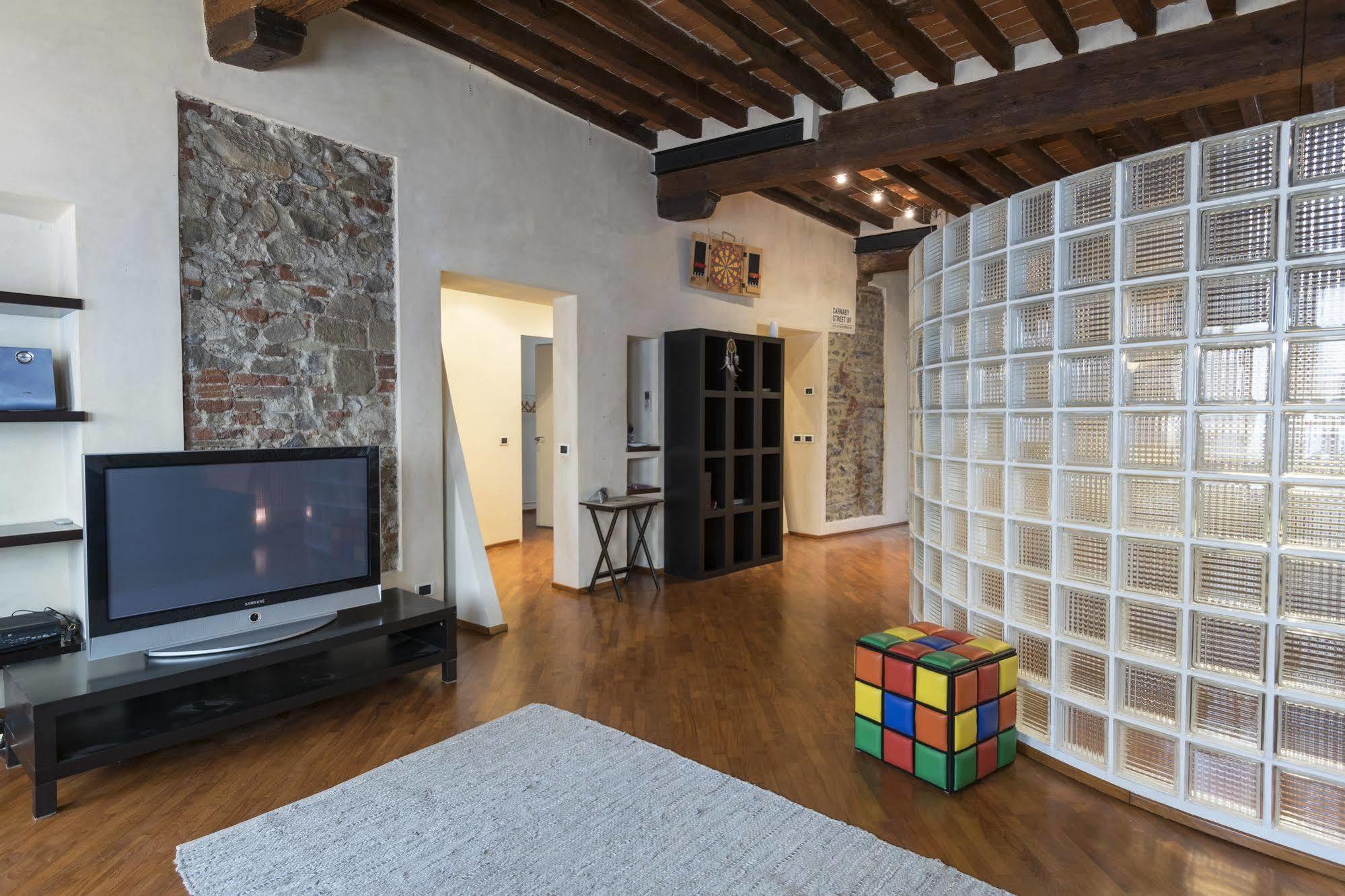 A Palazzo Busdraghi Residenza D'Epoca Bed & Breakfast Lucca Eksteriør bilde