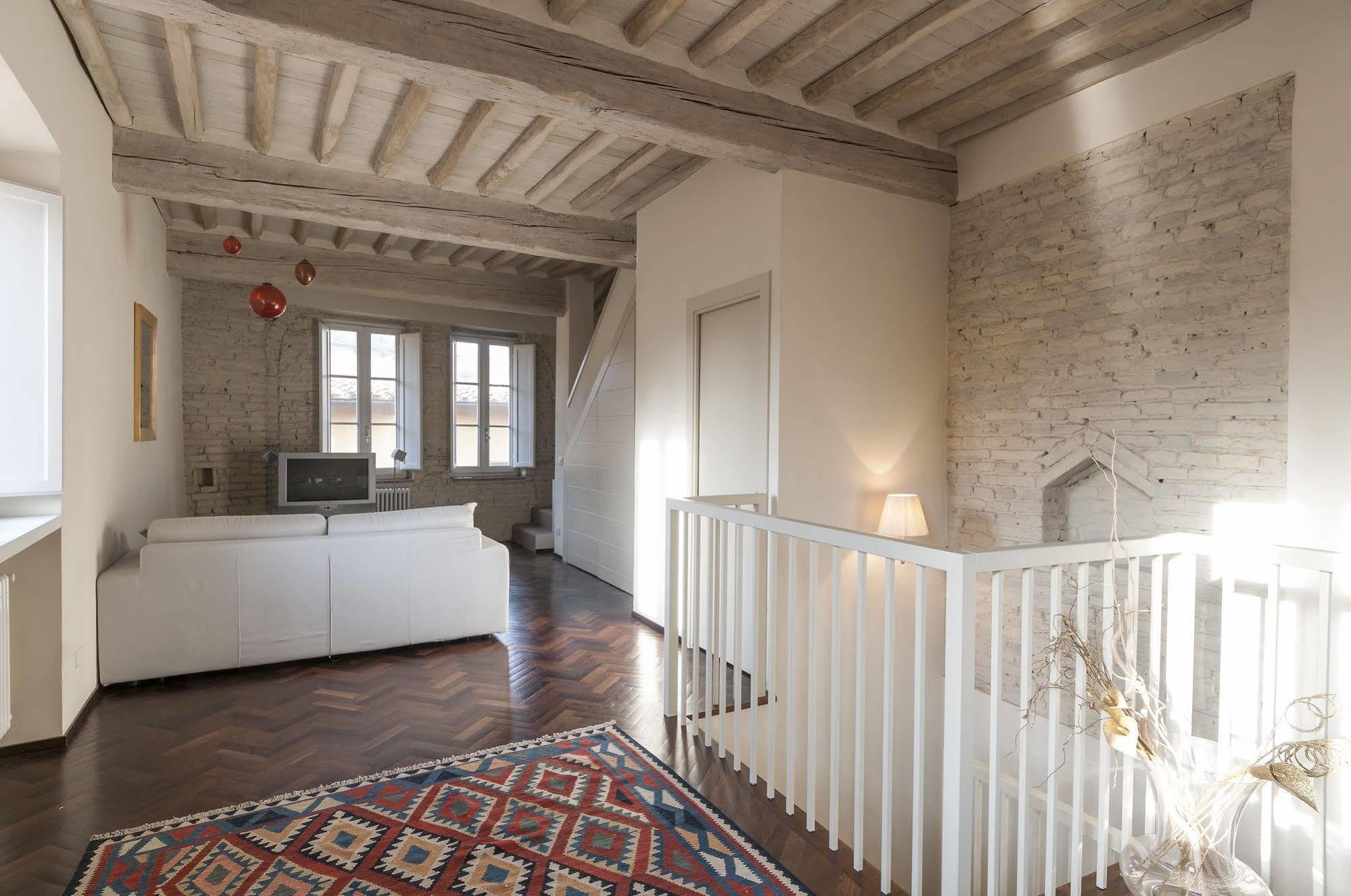 A Palazzo Busdraghi Residenza D'Epoca Bed & Breakfast Lucca Eksteriør bilde